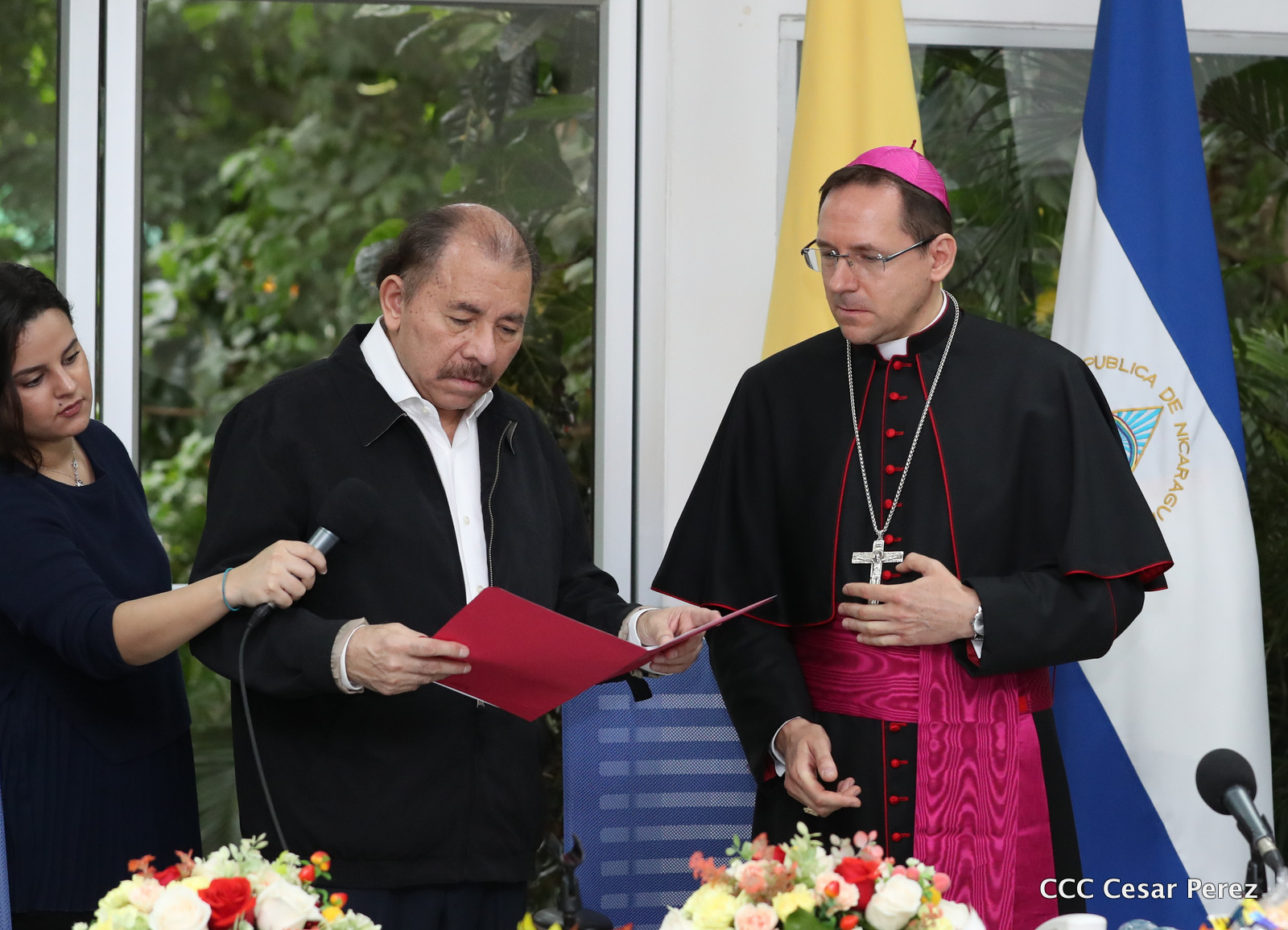 Nuncio1